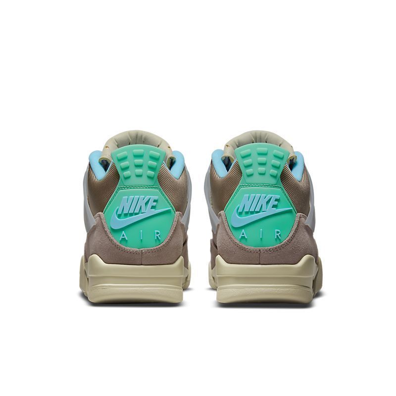 Air Jordan 4