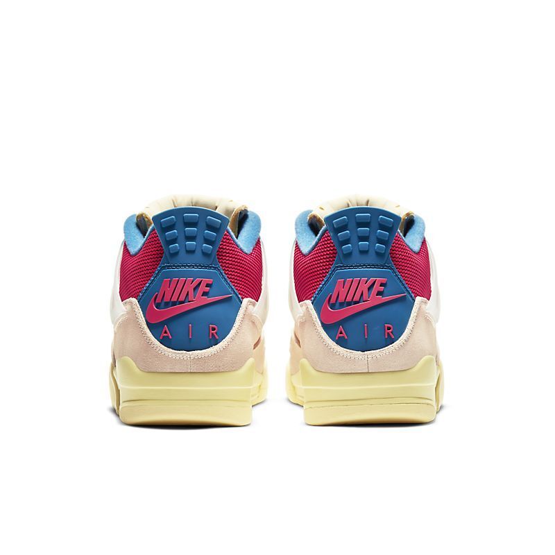 Air Jordan 4