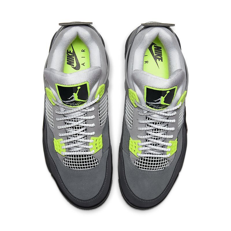 Air Jordan 4