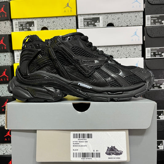 Balenciaga Runner