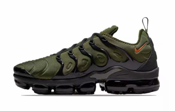 Nike Air VaporMax Plus