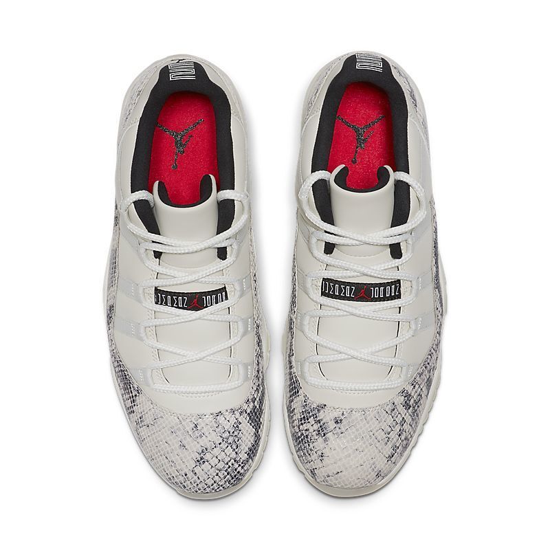 Nike  Air Jordan 11