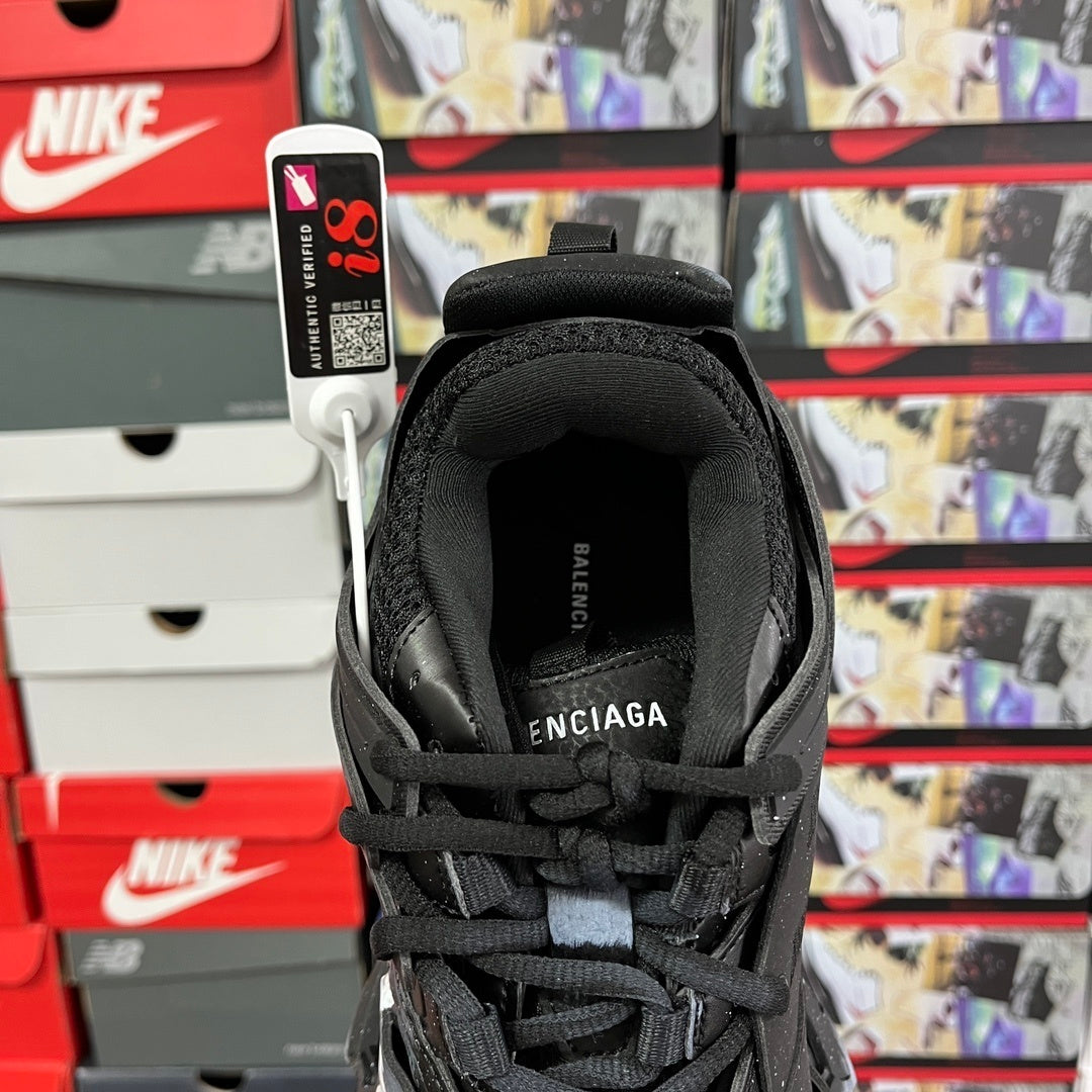 Balenciaga Track