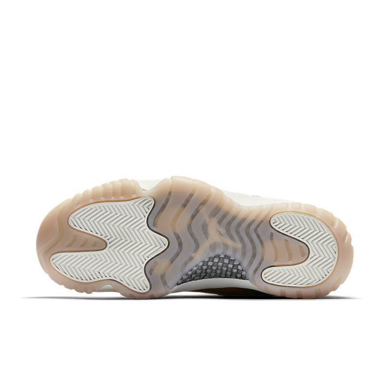 Nike  Air Jordan 11