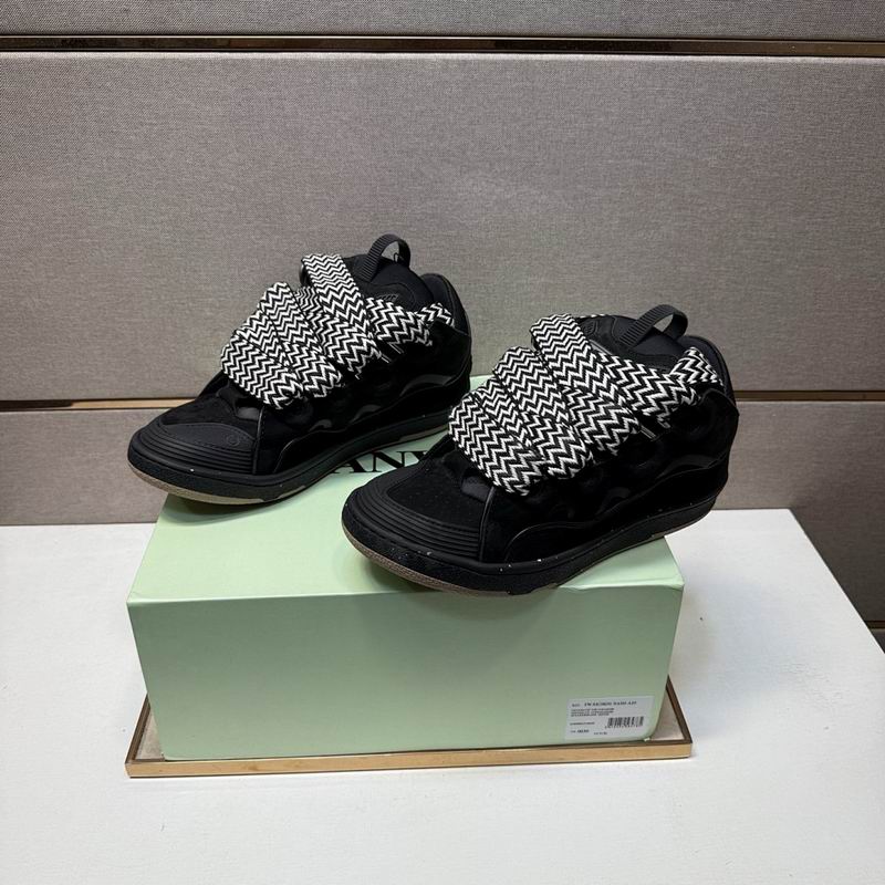 Lanvin Curb