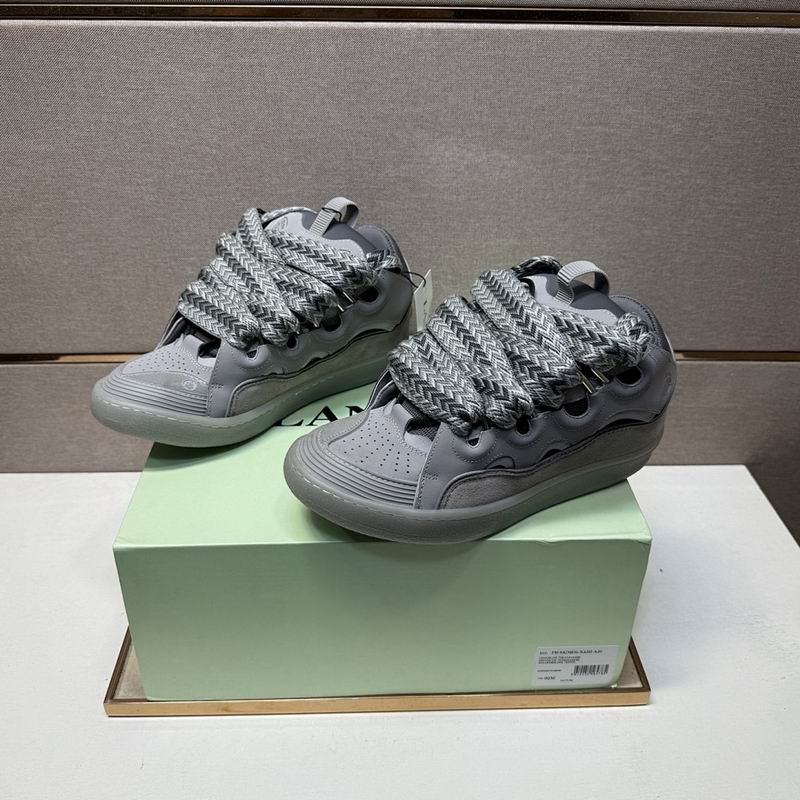 Lanvin Curb