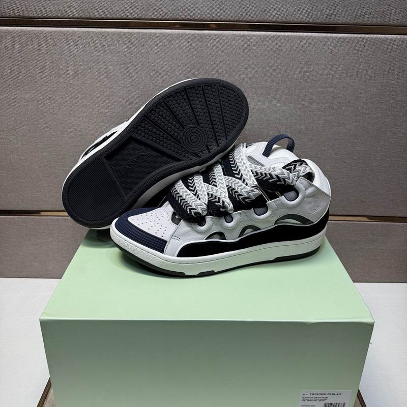Lanvin Curb