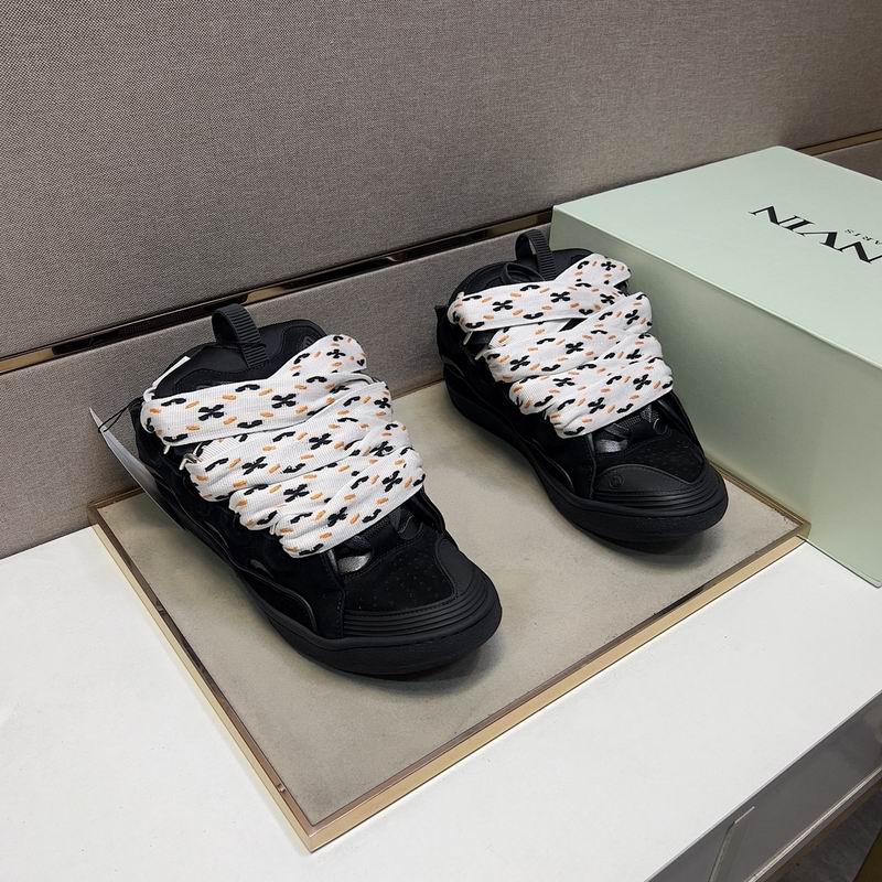 Lanvin Curb