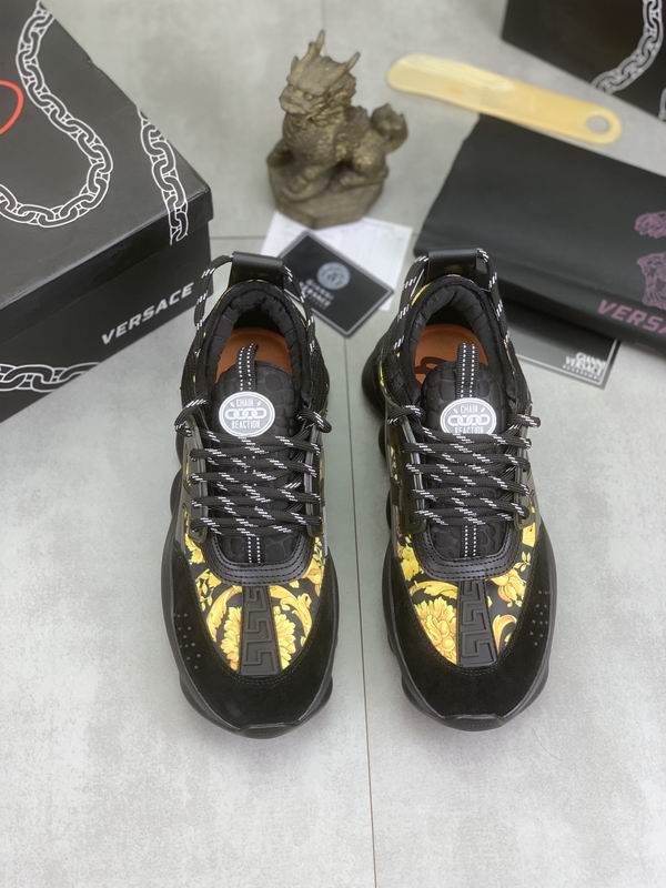 Versace Chain Reaction