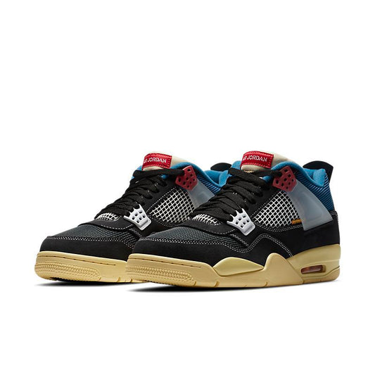 Air Jordan 4