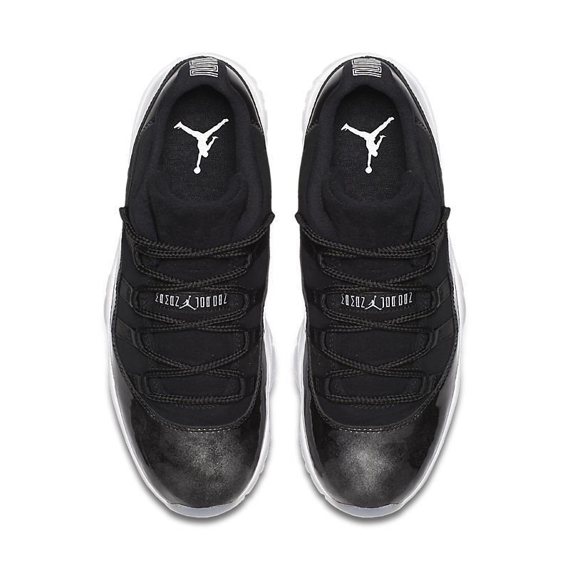 Nike  Air Jordan 11