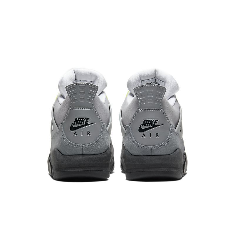 Air Jordan 4