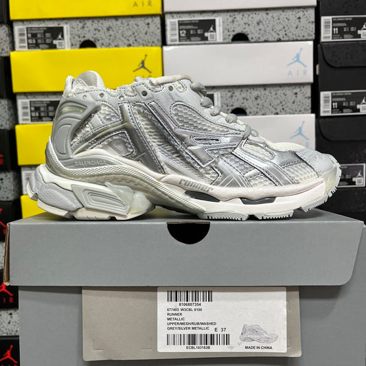 Balenciaga Runner