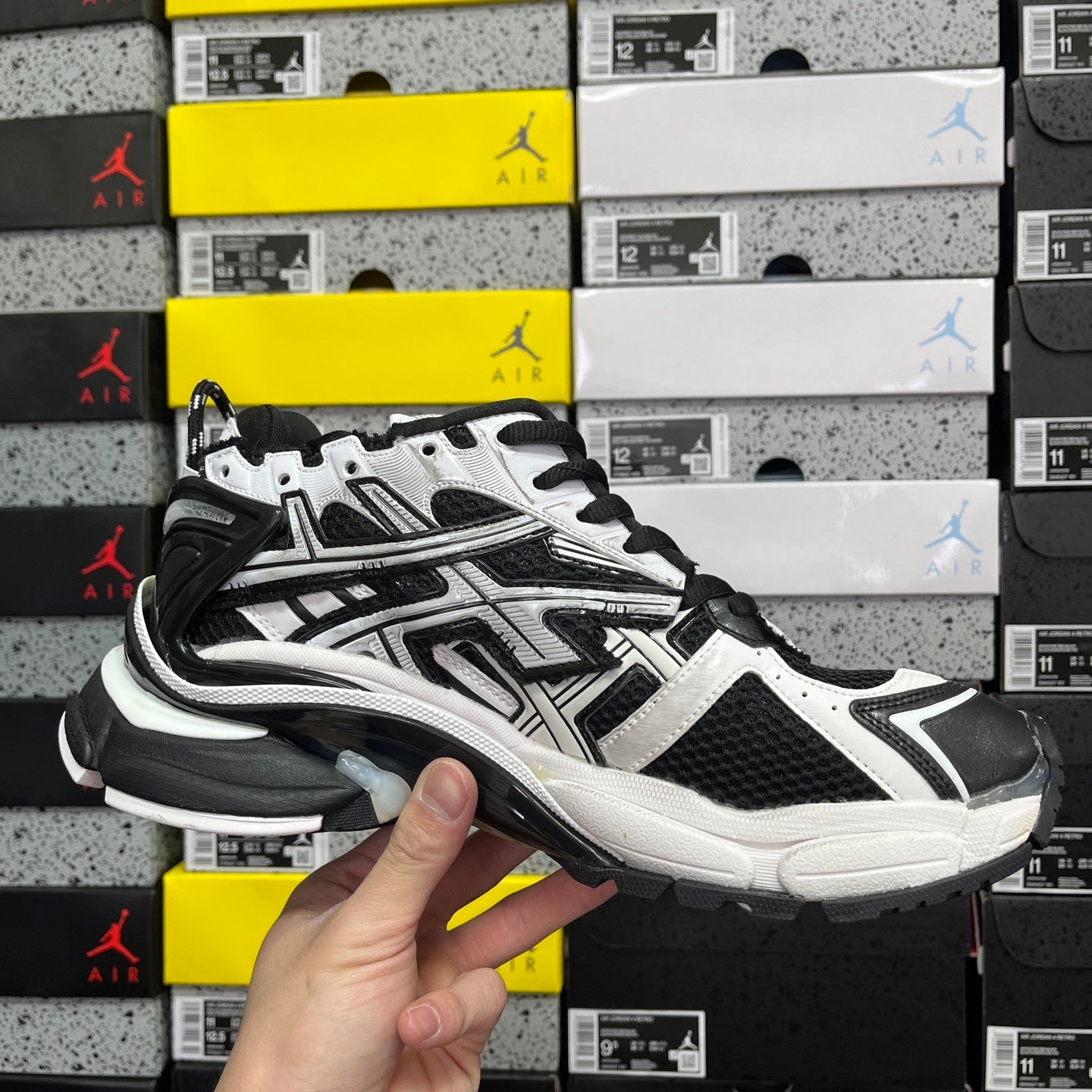Balenciaga Runner