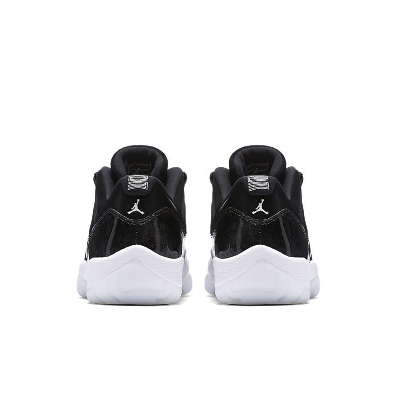 Nike  Air Jordan 11
